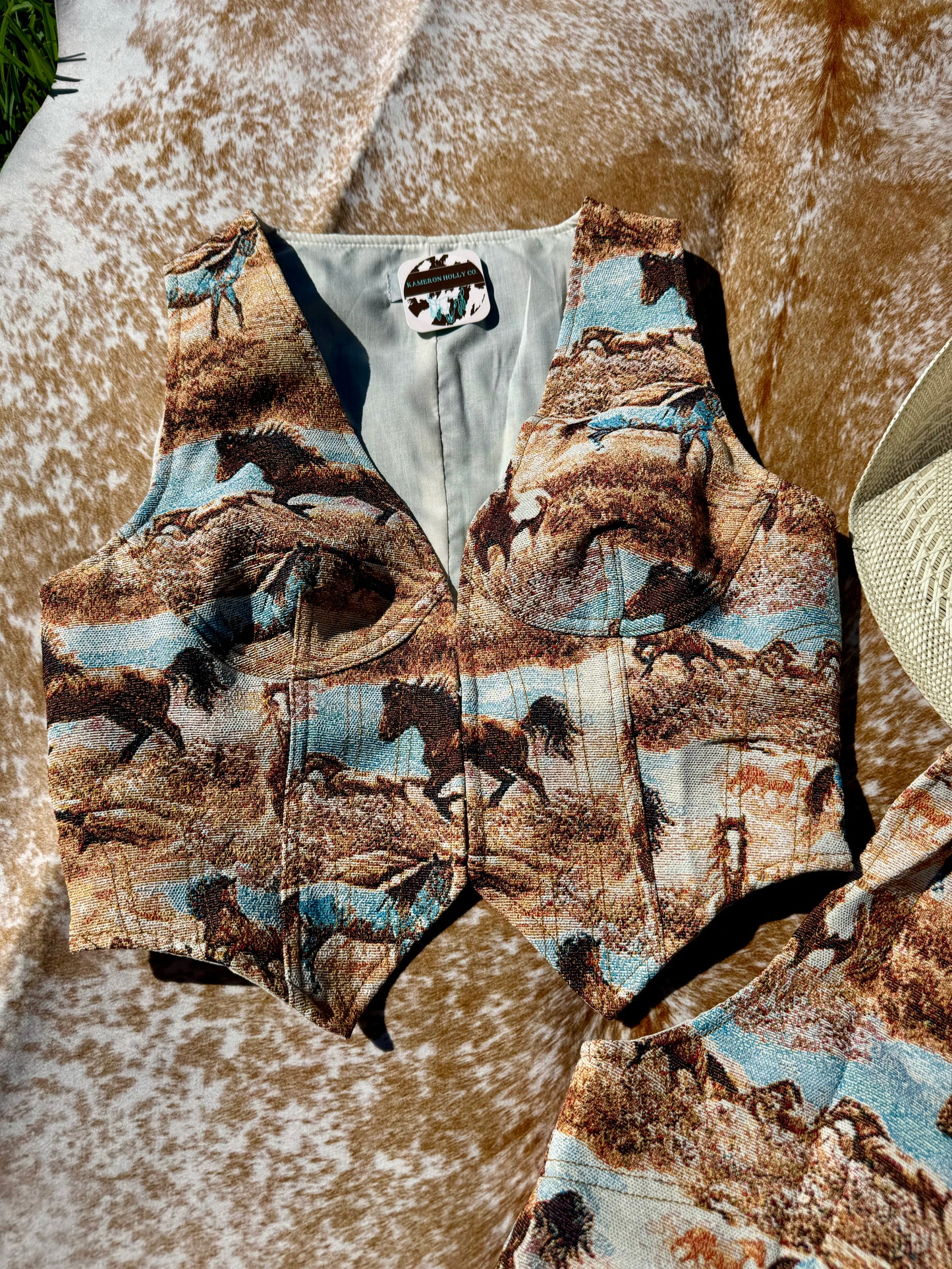The Giddy Up Vest